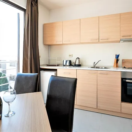 شقة Charming 1 Bedroom *